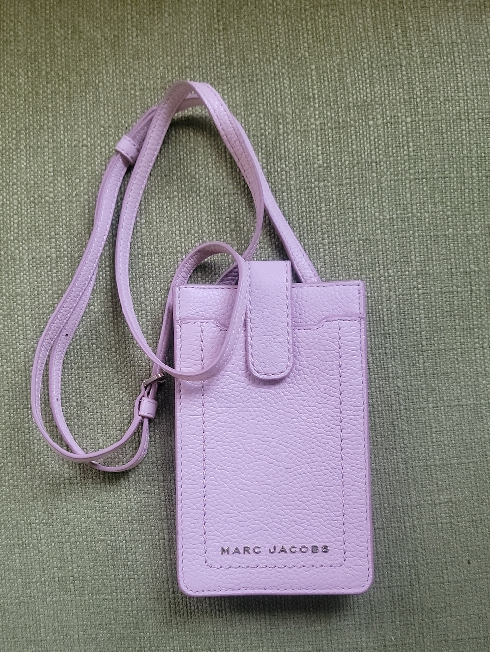 Marc Jacobs Lilac Leather Crossbody Card Holder